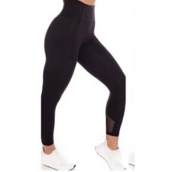P'tula | Pants \u0026 Jumpsuits | Ptula 